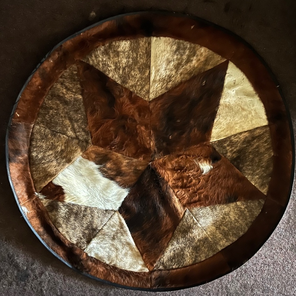 Circle cowhide rug